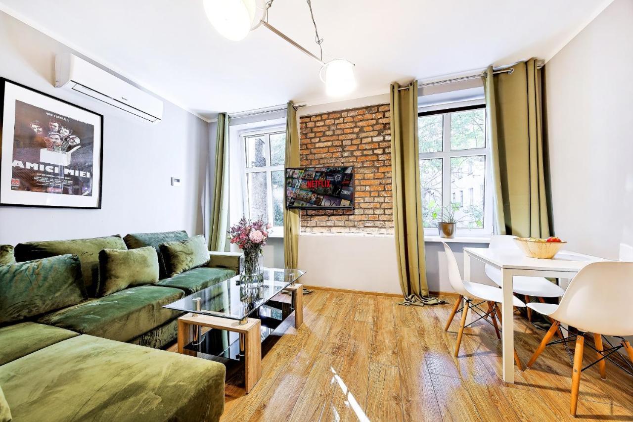 Cinema Apartments 波兹南 外观 照片