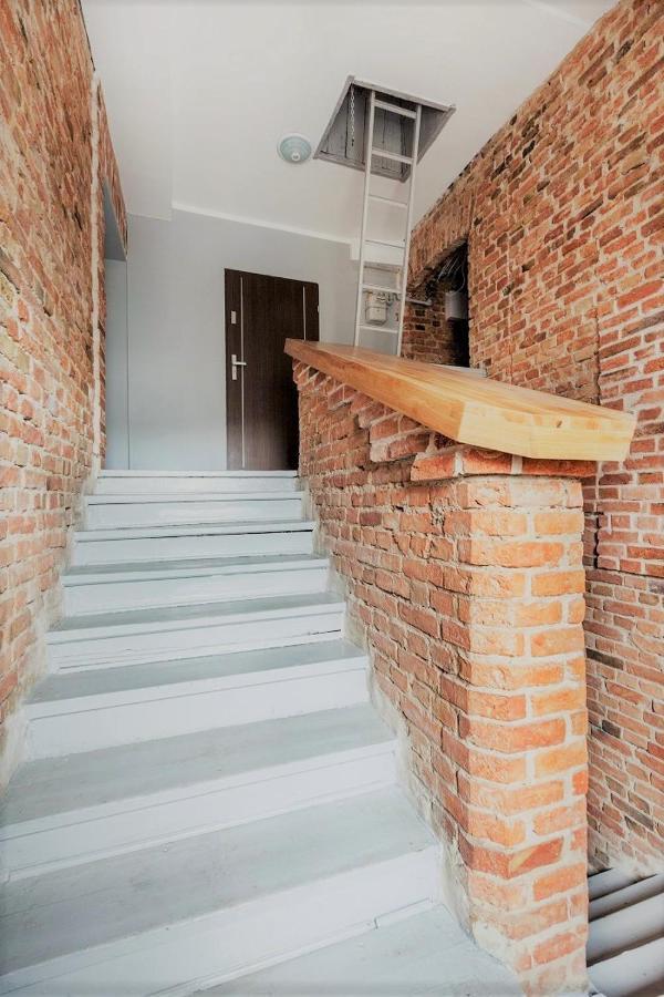 Cinema Apartments 波兹南 外观 照片