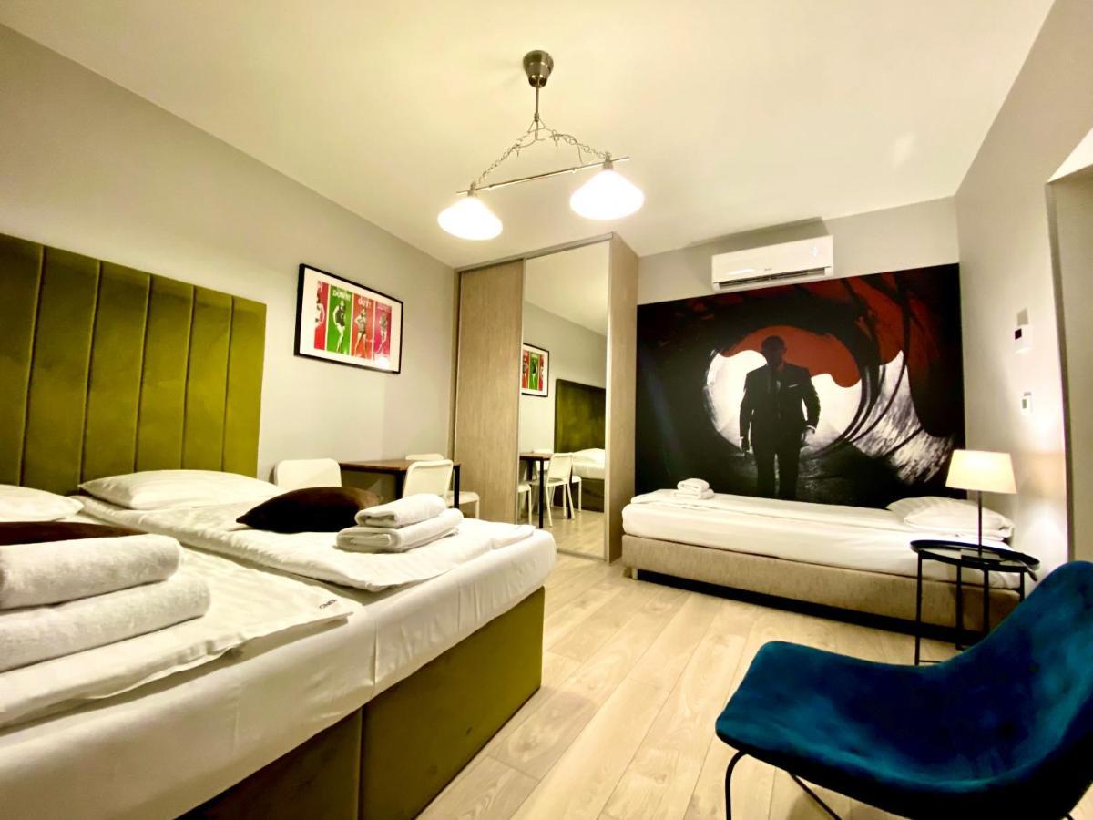 Cinema Apartments 波兹南 外观 照片