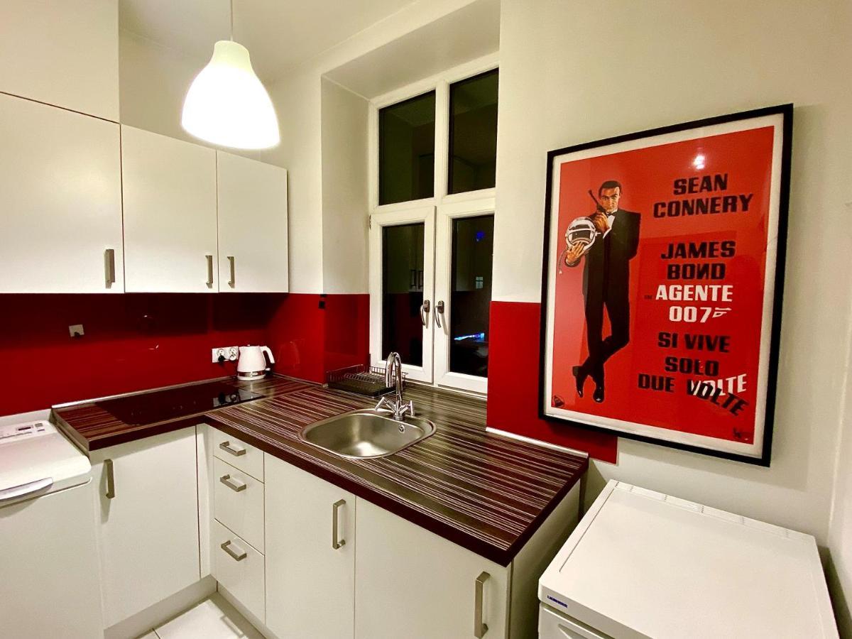Cinema Apartments 波兹南 外观 照片